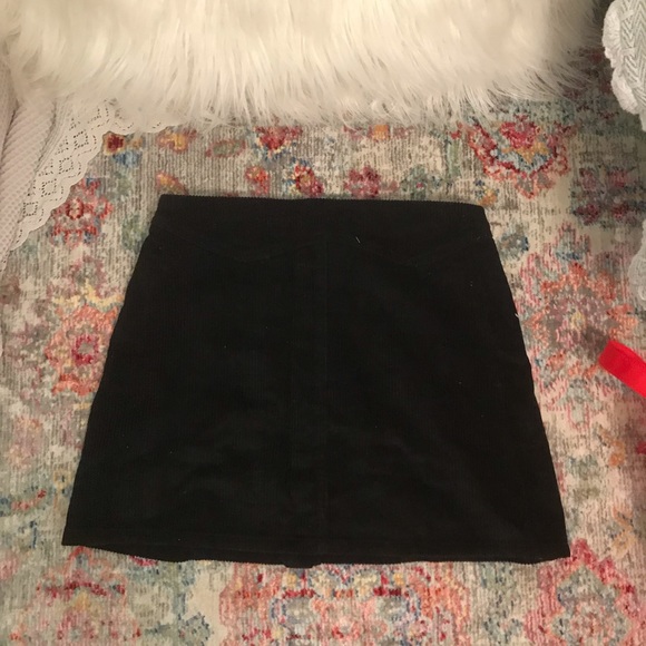 Corduroy skirt - Picture 2 of 2